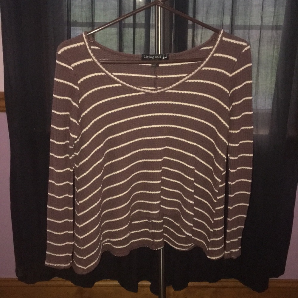 Long sleeve sweater type shirt